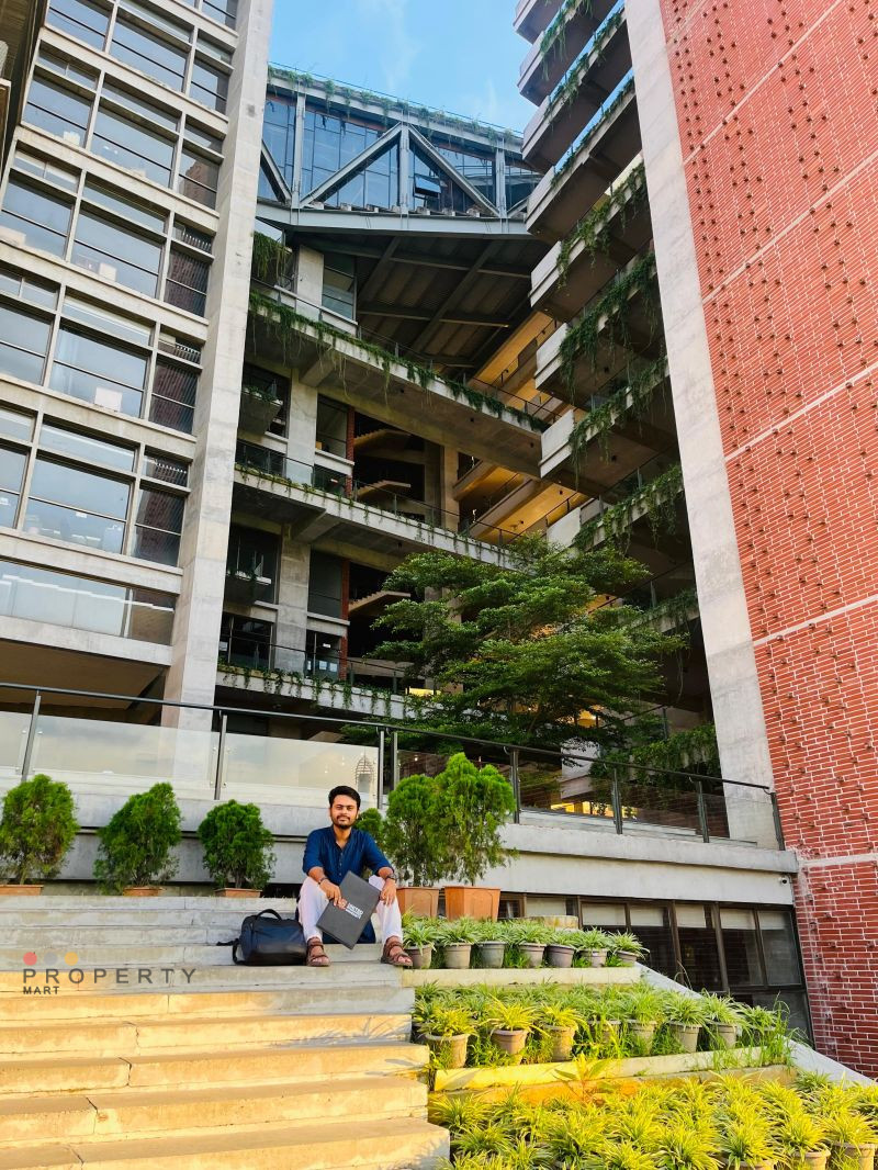 PRINCE CHARLES CRESCENT PRINCIPAL GARDEN